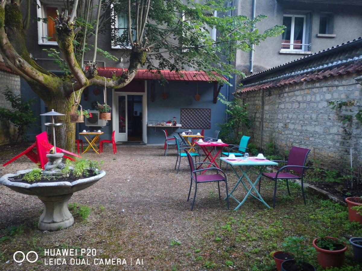 Hotel Le Memphis Poitiers Luaran gambar
